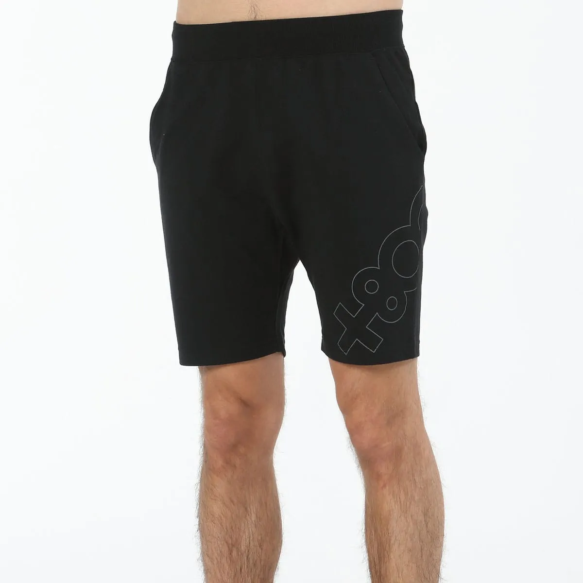 PANTALÓN CORTO +8000 LERICI NEGRO — color Negro